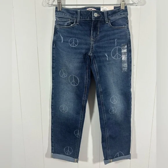NWT SO Girls Mid Rise Girlfriend Stretch Capris Denim Jeans Adj Waist Sz 8 - Picture 1 of 8